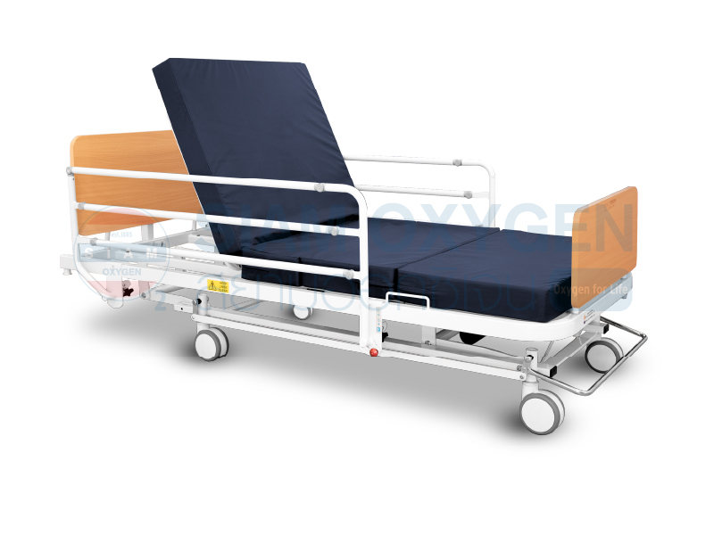 เตียงผู้ป่วยไฟฟ้า 3 ฟังก์ชั่น Invacare รุ่น 1601CL Bed Super low แบรนด์อเมริกา ปรับต่ำพิเศษ ป้องกันการตกเตียง A-082